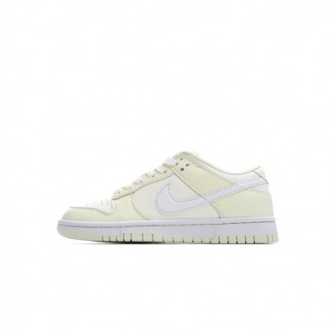 나이키 남/녀 옐로우 스니커즈 - Nike Dunk Low Unisex Sneakers 