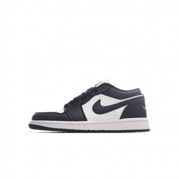 나이키 남/녀 블랙 스니커즈 - Nike Air Jordan 1 Unisex Sneakers 