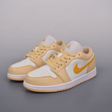나이키 x Air Jordan 남/녀 옐로우 스니커즈 - Nike Unisex Yellow Sneakers 