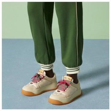 구찌 여성 GG 아이보리 스니커즈 - Gucci Womens Ivory Sneakers