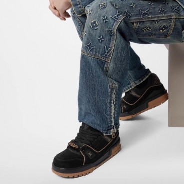 루이비통 남성 블랙 스니커즈 - Louis vuitton Mens Black Sneakers 