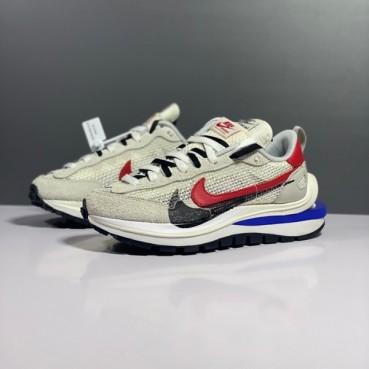 나이키 남/녀 그레이 사카이 와플 - Nike Unisex Gray Sacai VaporWaffle 