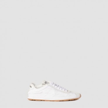 미우미우 여성 스웨이드 플룸 스니커즈 - Miumiu Suede Plume Sneakers 