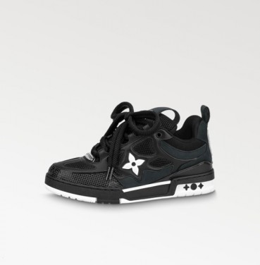 루이비통 남성 블랙 스니커즈 - Louis vuitton Mens Black Sneakers 