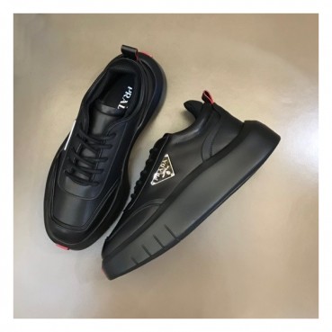 프라다 남성 블랙 스니커즈 - Prada Mens Black Sneakers 
