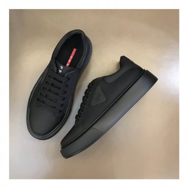 프라다 남성 블랙 스니커즈 - Prada Mens Black Sneakers 