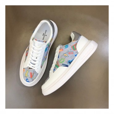 루이비통 남성 그레이 스니커즈 - Louis vuitton Mens Gray Sneakers 