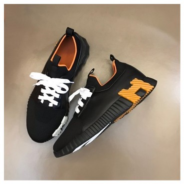 에르메스 남성 블랙 스니커즈 - Hermes Mens Black Sneakers 