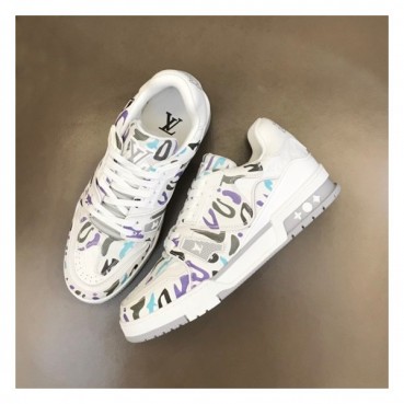루이비통 남성 화이트 스니커즈 - Louis vuitton Mens White Sneakers 