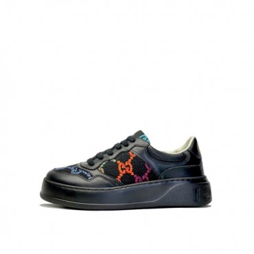 구찌 남/녀 블랙 스니커즈 - Gucci Unisex Black Sneakers