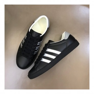 구찌 남/녀 블랙 스니커즈 - Gucci Unisex Black Sneakers