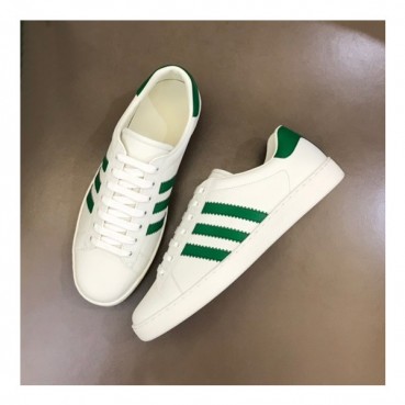 구찌 남/녀 화이트 스니커즈 - Gucci Unisex White Sneakers