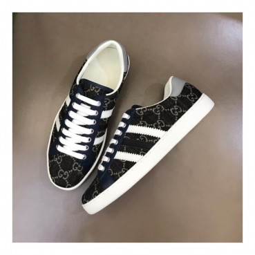 구찌 남/녀 블랙 스니커즈 - Gucci Unisex Black Sneakers