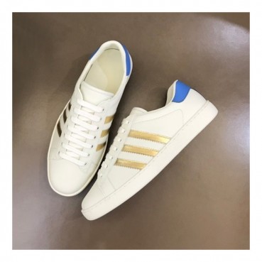 구찌 남/녀 화이트 스니커즈 - Gucci Unisex White Sneakers
