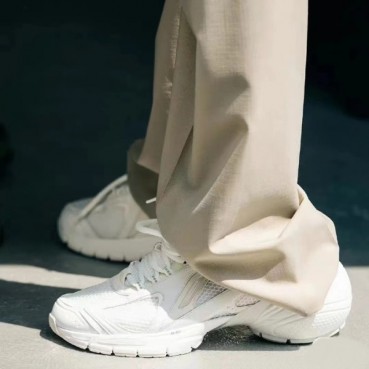 지방시 남성 화이트 스니커즈 - Givenchy Mens White Sneakers 