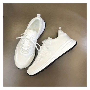 프라다 남성 화이트 스니커즈 - Prada Mens White Sneakers 