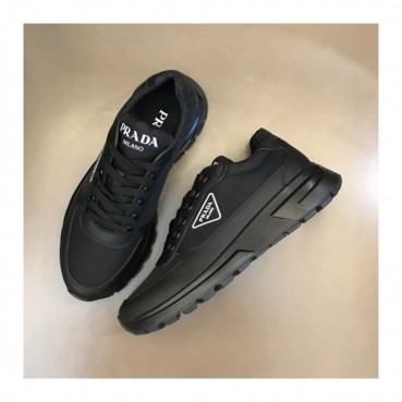 프라다 남성 블랙 스니커즈 - Prada Mens Black Sneakers 