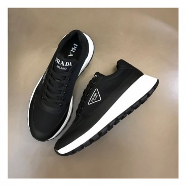프라다 남성 블랙 스니커즈 - Prada Mens Black Sneakers 