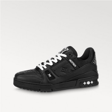 루이비통 남성 블랙 스니커즈 - Louis vuitton Mens Black Sneakers 