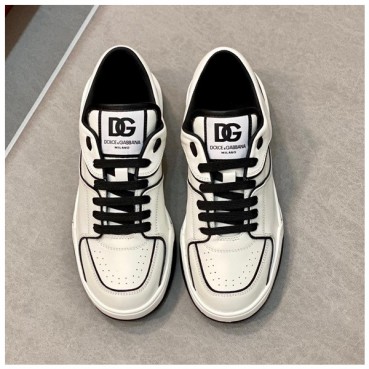 돌체앤가바나 남성 블랙 스니커즈 - Dolc& Gabbana Mens Black Sneakers 