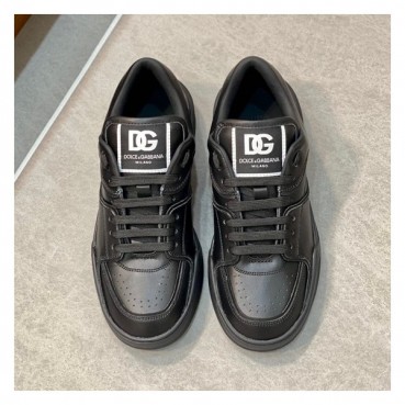 돌체앤가바나 남성 블랙 스니커즈 - Dolc& Gabbana Mens Black Sneakers 