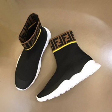 펜디 남성 이니셜 블랙 스니커즈 - Fendi Mens Black Sneakers 