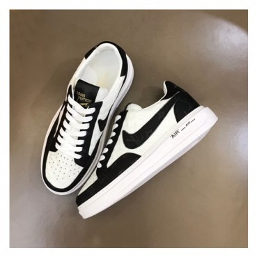 루이비통 남성 블랙 스니커즈 - Louis vuitton Mens Black Sneakers 