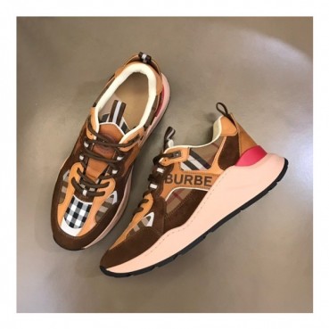 버버리 남성 트렌디 카멜 스니커즈 - Burberry Mens Camel Sneakers 