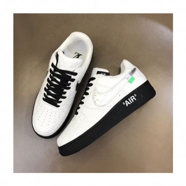 루이비통 남성 화이트 스니커즈 - Louis vuitton Mens White Sneakers 