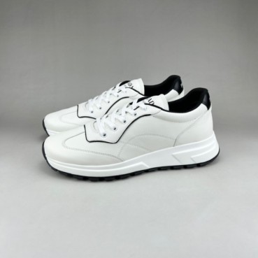 프라다 남성 화이트 스니커즈 - Prada Mens White Sneakers 