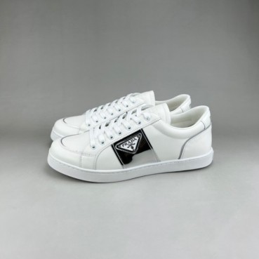 프라다 남성 화이트 스니커즈 - Prada Mens White Sneakers 