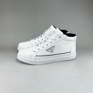 프라다 남성 하이탑 화이트 스니커즈 - Prada Mens White Sneakers 