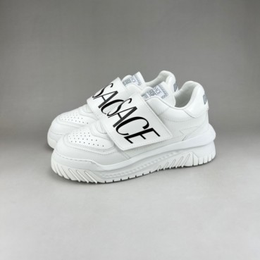 베르사체 남성 화이트 스니커즈 - Versace Mens White Sneakers 