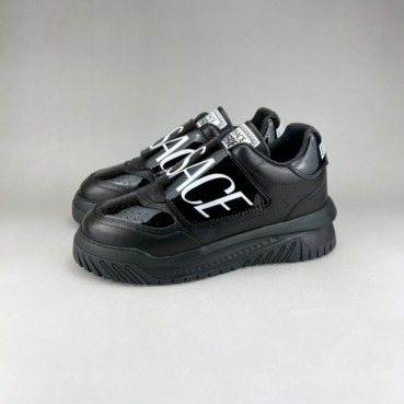 베르사체 남성 블랙 스니커즈 - Versace Mens Black Sneakers 