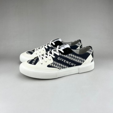 지방시 남성 클래식 블랙 스니커즈 - Givenchy Mens Black Sneakers 