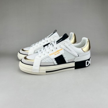 돌체앤가바나 남성 클래식 화이트 스니커즈 - Mens White Sneakers 