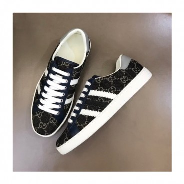 구찌 남성 클래식 블랙 스니커즈- Mens Black Sneakers 