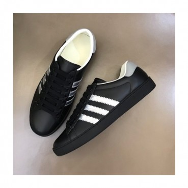 구찌 남성 클래식 블랙 스니커즈- Mens Black Sneakers 