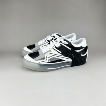 돌체앤가바나 남성 클래식 블랙 스니커즈 - Mens Black Sneakers 