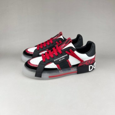 돌체앤가바나 남성 클래식 블랙 스니커즈 - Mens Black Sneakers 