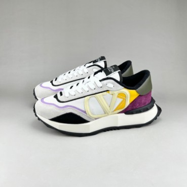 발렌티노 남/녀 화이트 스니커즈 - Unisex White Sneakers 