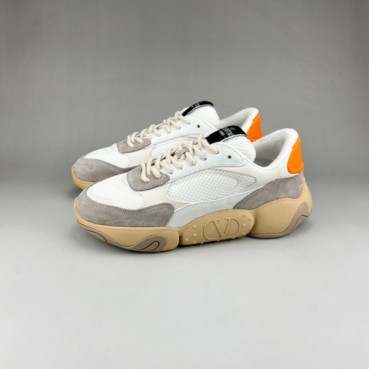 발렌티노 남성 트렌디 화이트 스니커즈 - Mens White Sneakers 