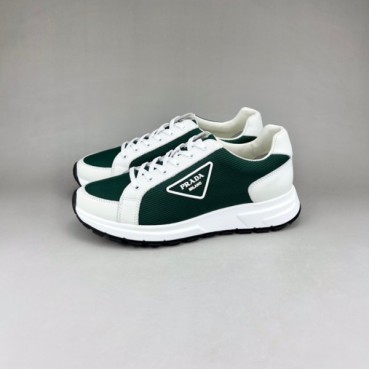 프라다 남성 클래식 그린 스니커즈 - Mens Green Sneakers 