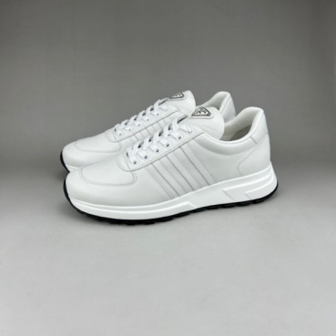 프라다 남성 클래식 화이트 스니커즈 - Mens White Sneakers 