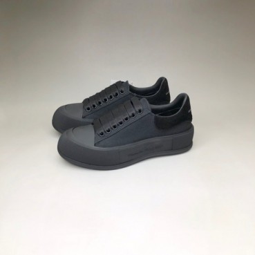 알렉산더맥퀸 남/녀 블랙 스니커즈 - Unisex Black Sneakers 