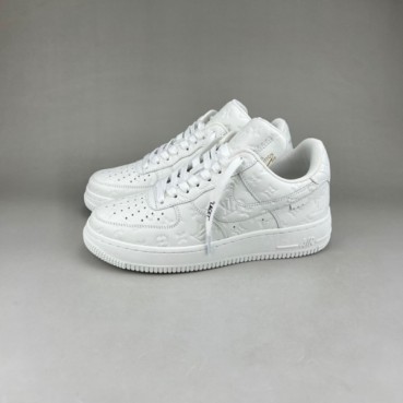 루이비통 남성 트렌디 화이트 스니커즈 - Mens White Sneakers 