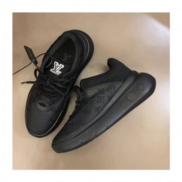 루이비통 남성 Show Up 블랙 스니커즈 - Mens Black Sneakers 