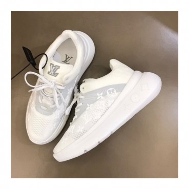 루이비통 남성 Show Up 화이트 스니커즈 - Mens White Sneakers 