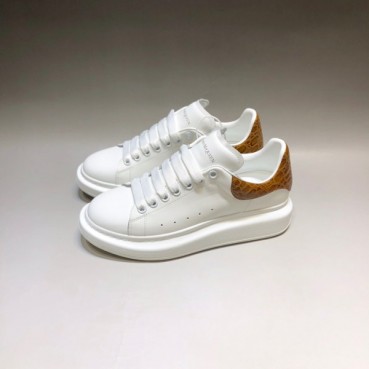 알렉산더맥퀸 남/녀 카멜탭 스니커즈 - Unisex  Camel Sneakers 