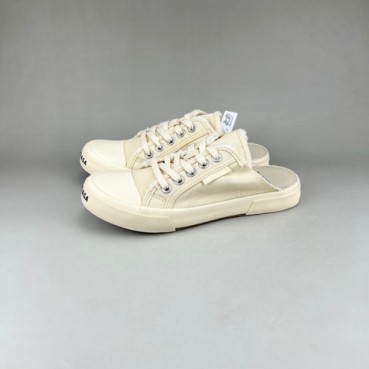 발렌시아가 남/녀 클래식 아이보리 스니커즈 - Unisex Ivory Sneakers 